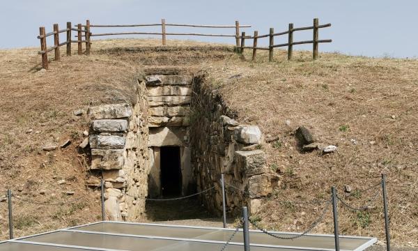 Percorso Archeologico, storico e artistico.